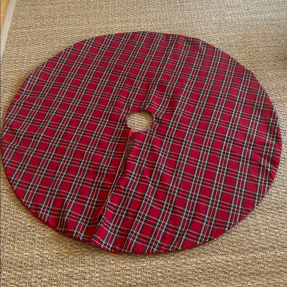 Christmas Tree Skit - Picture 2 of 6